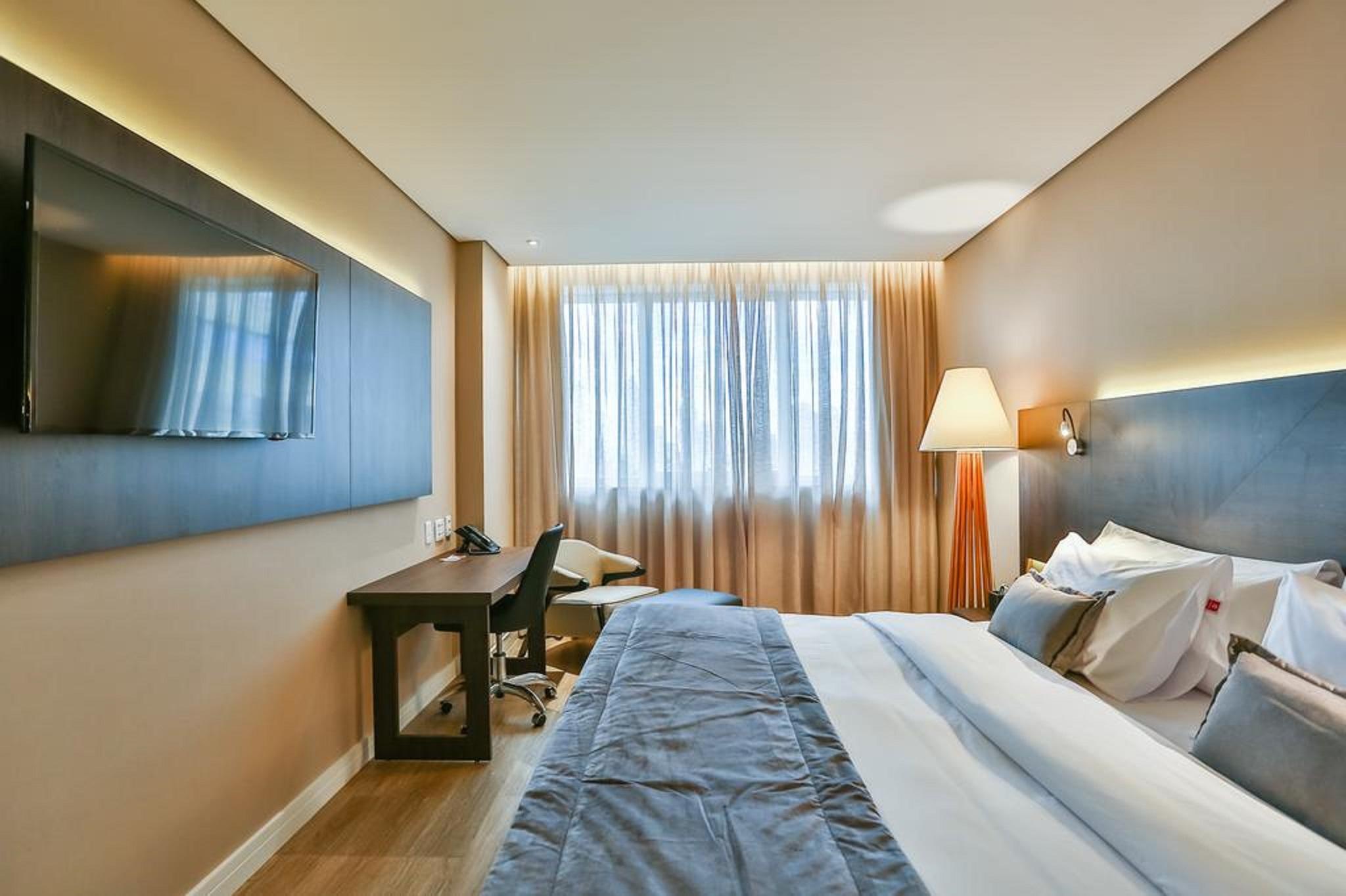 Transamerica Collection กัวยาเนีย ภายนอก รูปภาพ A room at the hotel