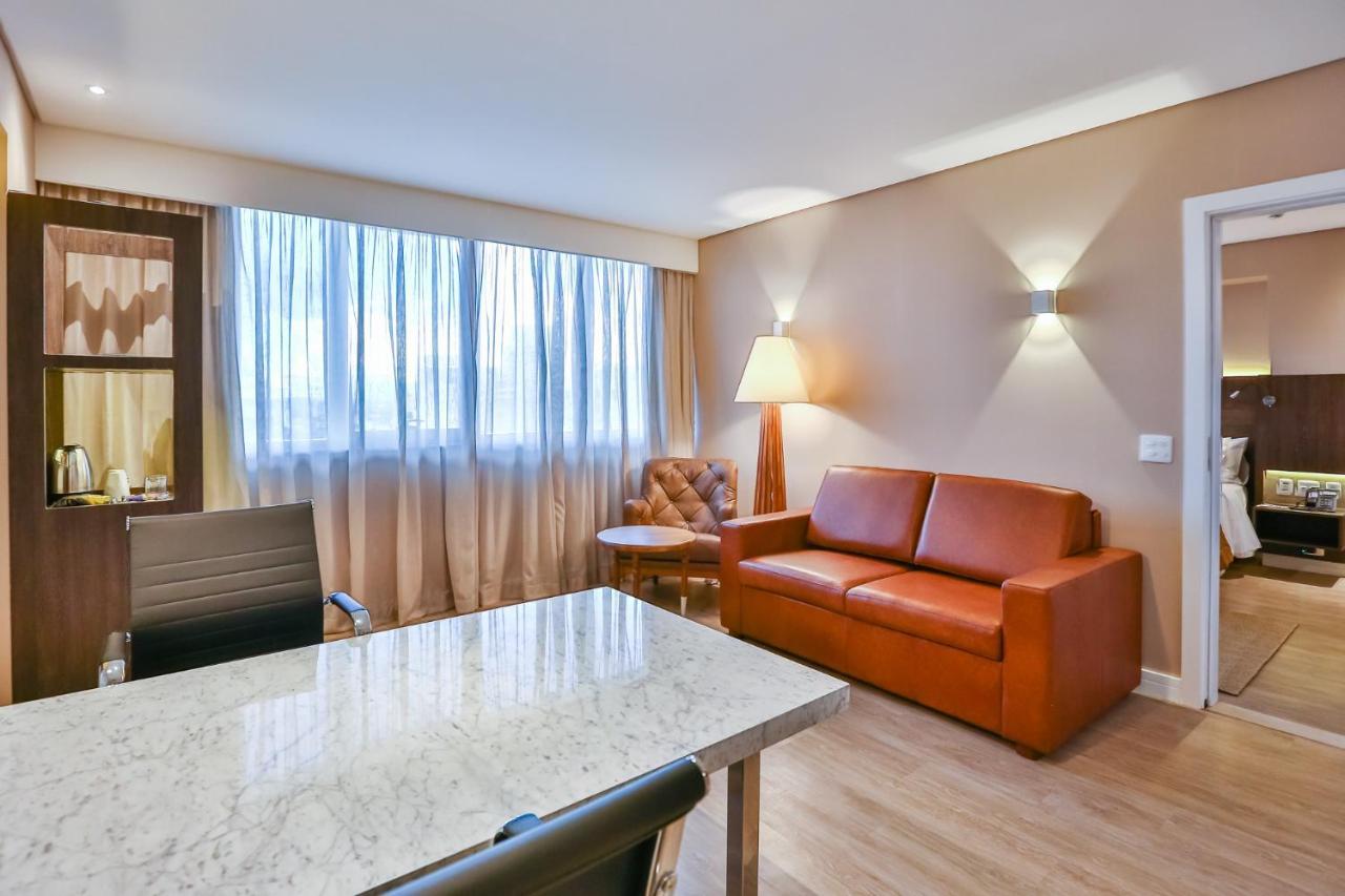 Transamerica Collection กัวยาเนีย ภายนอก รูปภาพ Suite