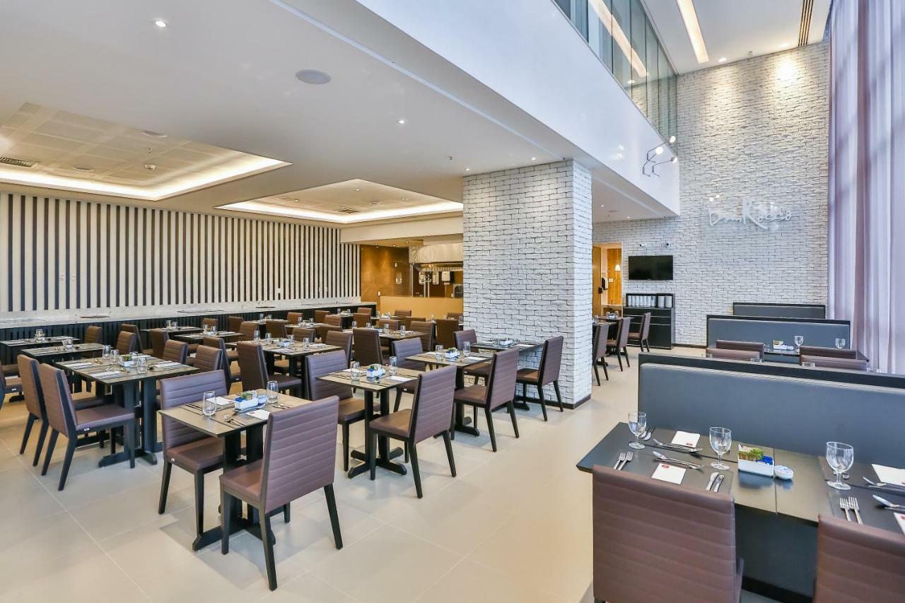 Transamerica Collection กัวยาเนีย ภายนอก รูปภาพ The restaurant